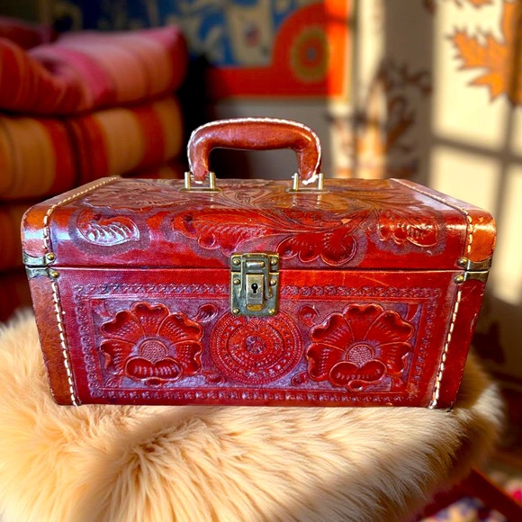 Artmex Bags Artmex Vintage Beautiful Embossed Mexican Hand